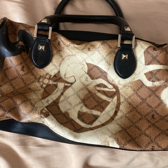 L.A.M.B. - Picture 6 of 9